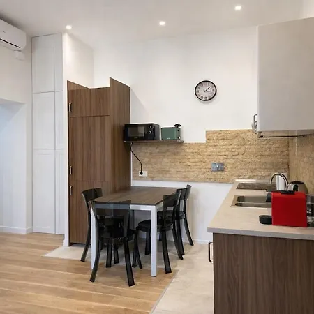 Authentic 2br Near Vatican & Metro Cipro * Rom