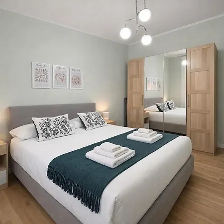 Apartment Authentic 2br Near Vatican & Metro Cipro *